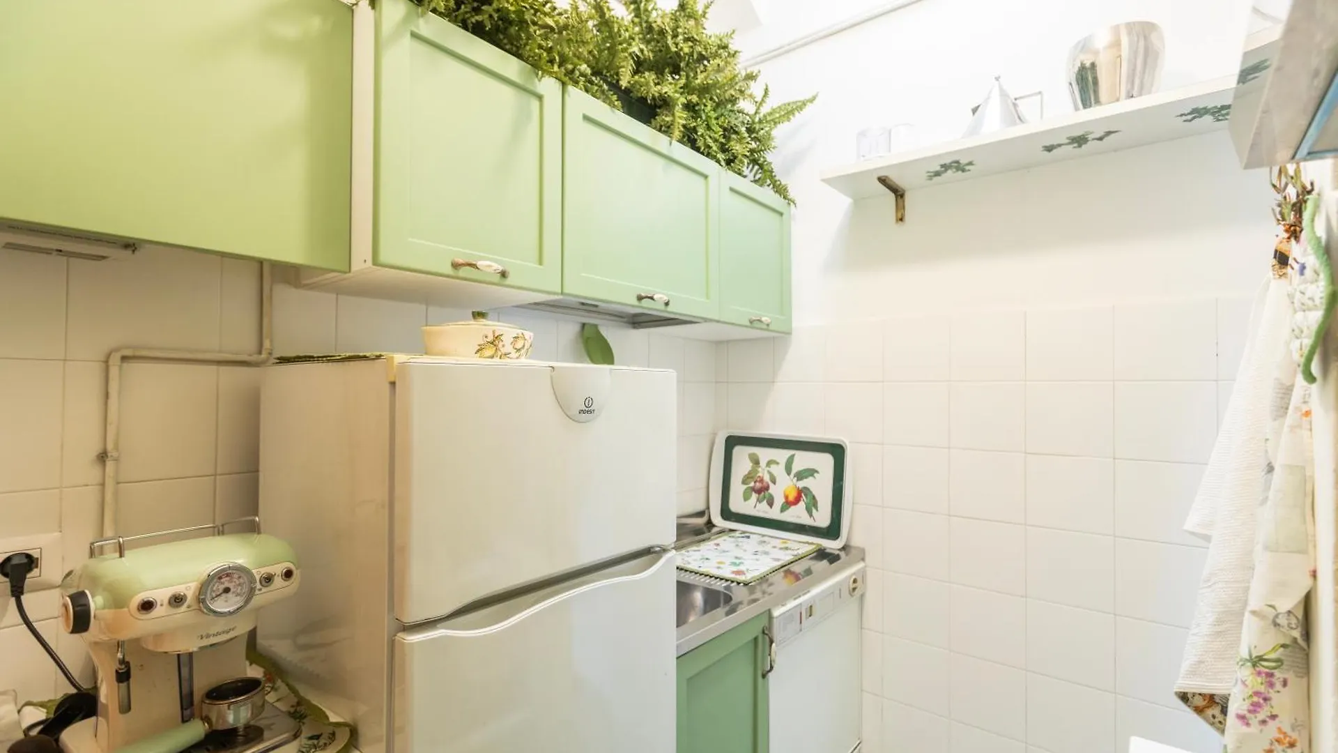 La Milano Design '50S With Botanical Terrace Apartamento
