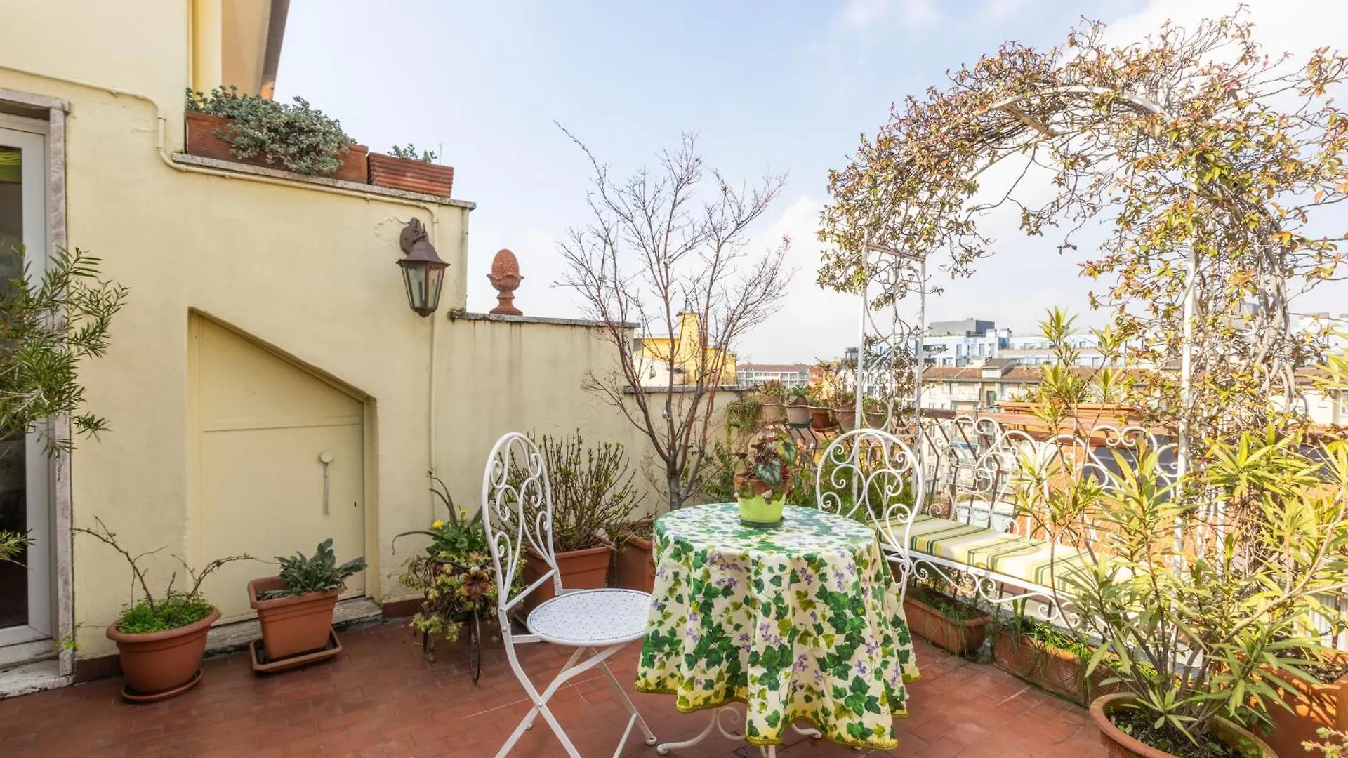 La Milano Design '50S With Botanical Terrace Apartamento Itália